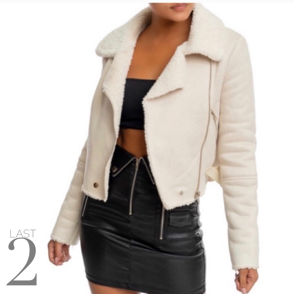 🆕2️⃣🔁RESTOCKED! CALIDA Moto Vegan Leather Jacket